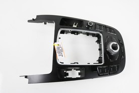  Панел управление мултимедия/навигация  Audi A4 (Facelift 11.2011 - ) 2.0 TDI 143 к.с. Комби 8T0919609WFX 