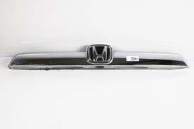  Лайсна заден капак  Honda CR-V 2006-2011    