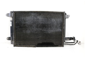 Радиатор климатик  Volkswagen Jetta 2005-2011 1.9 TDI 105 к.с.  1K0820191А