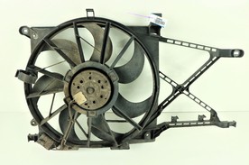  Вентилатор охлаждане   Opel Zafira 2005-2013 1.6 16V  BOSCH 0130303986 GM 13205941