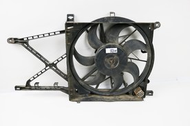  Вентилатор охлаждане  Opel Astra H 2004-2010 1.4 16V 1.6 16V  Bosch 0130303314 GM 13205947