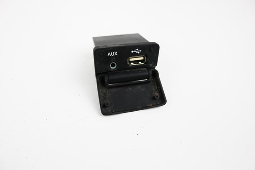  USB вход  Kia Ceed 2006-2012 1.4 16V G4FA 5 врати  