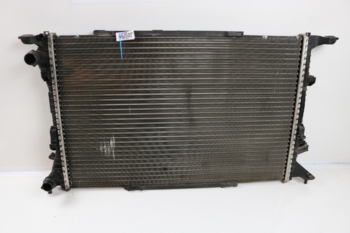 Воден радиатор  Audi A4 2008-2015 2.0 TDI 143 к.с. Комби 8K0121251Р 